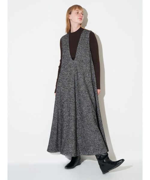 ELENDEEK（エレンディーク）の「ツィードディープVネックワンピース（ワンピース・レディース・ブラック/ブラウン・01/02）」の10枚目の写真