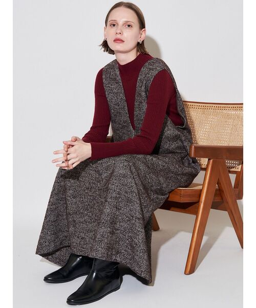 ELENDEEK（エレンディーク）の「ツィードディープVネックワンピース（ワンピース・レディース・ブラック/ブラウン・01/02）」の20枚目の写真