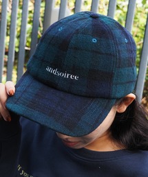 ＆soiree（アンドソワレ）の「ブランドロゴ刺繍キャップ(ウール・コーデュロイ)（キャップ）」