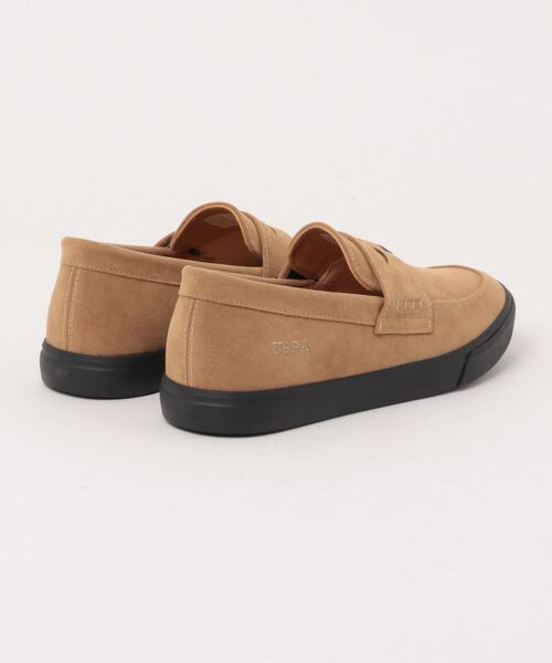 U.S. POLO ASSN.(ユーエスポロアッスン)の「【U.S. POLO ASSN./ユーエスポロアッスン】フェイクスウェードローファー(ローファー・メンズ・キャメル/ブラック・27cm/26.5cm/26cm/25.5cm/25cm)」の3枚目の写真