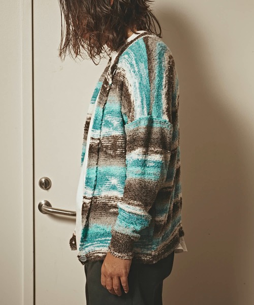 ALL RUNS（オールランズ）の「ドロップショルダー マルチボーダーカーディガン（カーディガン/ボレロ・メンズ・レッド/ブルー・M/L）」の20枚目の写真