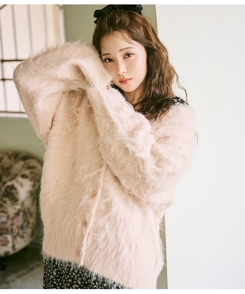 PEACH JOHN（ピーチジョン）の「シャギールーズニットカーディガン（カーディガン/ボレロ・レディース・モカ/ピンク/グレー・ONE SIZE）」の3枚目の写真