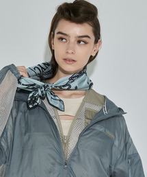 ANNA SUI NYC（アナ スイ エヌ ワイ シー）の「グラフィックサテンスカーフ（バンダナ/スカーフ）」