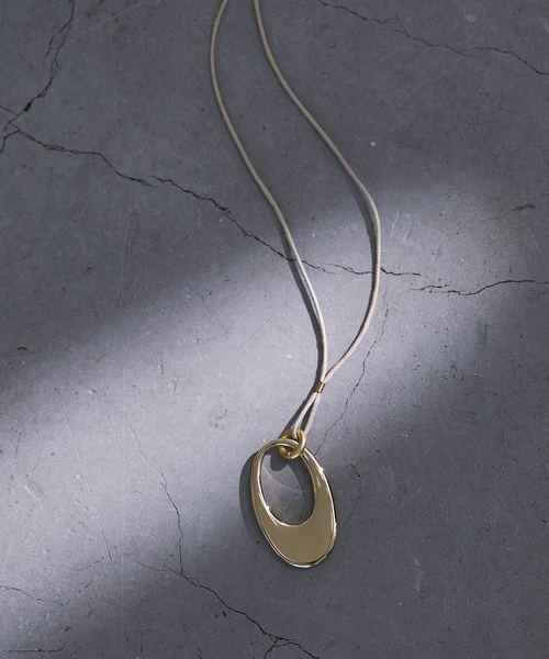 collex（コレックス）の「【dignif】【金属アレルギー対応】オーバルトップコードネックレス（ネックレス・レディース・シルバー/ゴールド・フリー）」の2枚目の写真