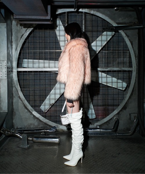 dollslutz(ドルズラッツ)の「【dollslutz】fake fur short blouson / 【ドルズラッツ】フェイクファーショートブルゾン(ブルゾン・レディース・ブラック/ピンク・FREE)」の10枚目の写真