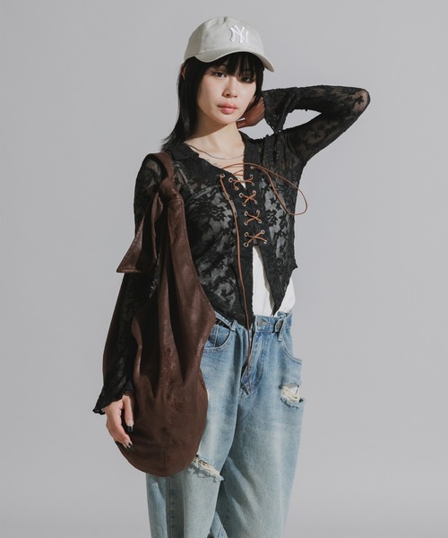 Chick（チック）の「Lace-Up Floral Lace Tops / レースアップ 花柄レーストップス（シャツ/ブラウス・レディース・ホワイト/ブラック・FREE）」の12枚目の写真