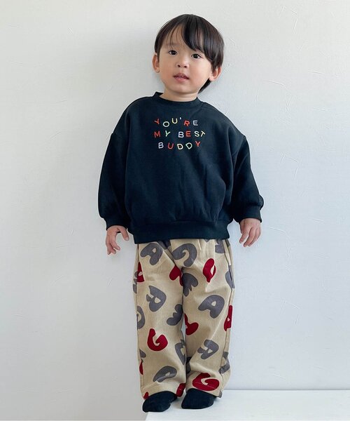 BREEZE(ブリーズ)の「【裏起毛】あったかロゴバリエーショントレーナー_ジュニア対応(スウェット・キッズ・パープル/キナリ/ネイビー/チャコール/キャメル/サックスブルー/アイボリー/エメラルド/レッド/ブラック・90/110/120/80/100/150/130/140)」の11枚目の写真