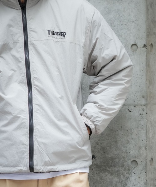 THRASHER（スラッシャー）の「NYLON/BOA REVERSIBLE STAND JACKET/THRASHER スラッシャー ボア リバーシブル スタンドジャケット 2WAY フリース ストリート スケーター カジュアル アウター（その他アウター・メンズ・カーキ/ブラック/ライトグレー・MEDIUM/LARGE/X-LARGE）」の20枚目の写真