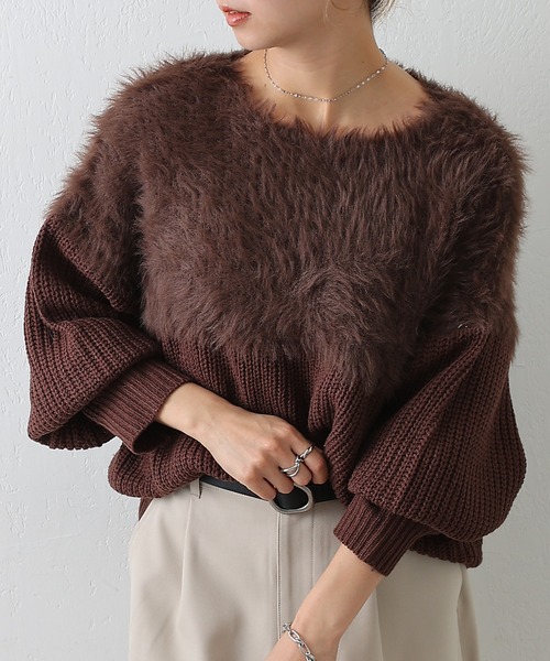 COLONY 2139（コロニートゥーワンスリーナイン）の「切替シャギーニット（ニット/セーター・レディース・ブラウン/レッド/グレー/アイボリー/グレイッシュベージュ/サックスブルー・FREE）」の4枚目の写真