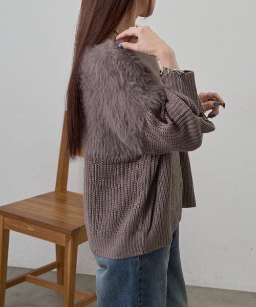 COLONY 2139（コロニートゥーワンスリーナイン）の「切替シャギーニット（ニット/セーター・レディース・ブラウン/レッド/グレー/アイボリー/グレイッシュベージュ/サックスブルー・FREE）」の12枚目の写真