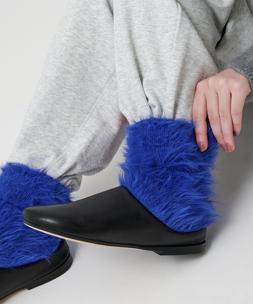 MARCOMONDE（マルコモンド）の「【別注】＜MARCOMONDE＞カラー ヘアリー ソックス（ソックス/靴下・レディース・ロイヤルブルー/ベージュ/ダークグレー・FREE）」の3枚目の写真