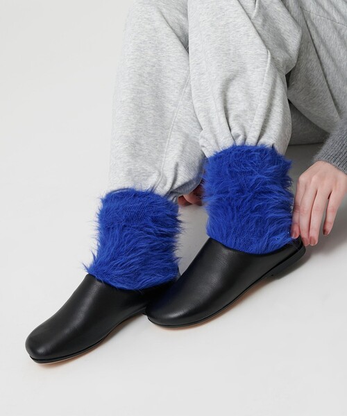 MARCOMONDE（マルコモンド）の「【別注】＜MARCOMONDE＞カラー ヘアリー ソックス（ソックス/靴下・レディース・ロイヤルブルー/ベージュ/ダークグレー・FREE）」の4枚目の写真