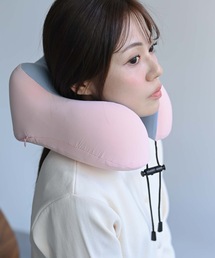 Curaful（クラフル）の「バイカラーネックピロー（ポーチ付き）（クッション/クッションカバー）」