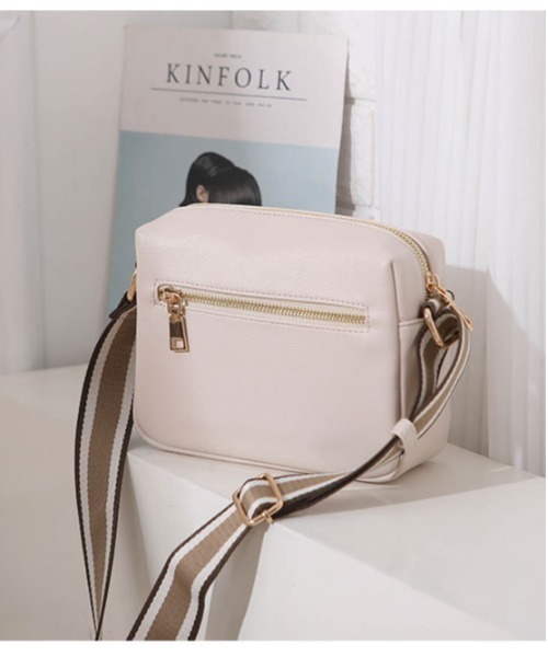 BACKYARD FAMILY(バックヤードファミリー)の「斜めがけショルダーバッグ gbag4122(ショルダーバッグ・レディース・ベージュ/ブラウン/ブラック・FREE)」の12枚目の写真
