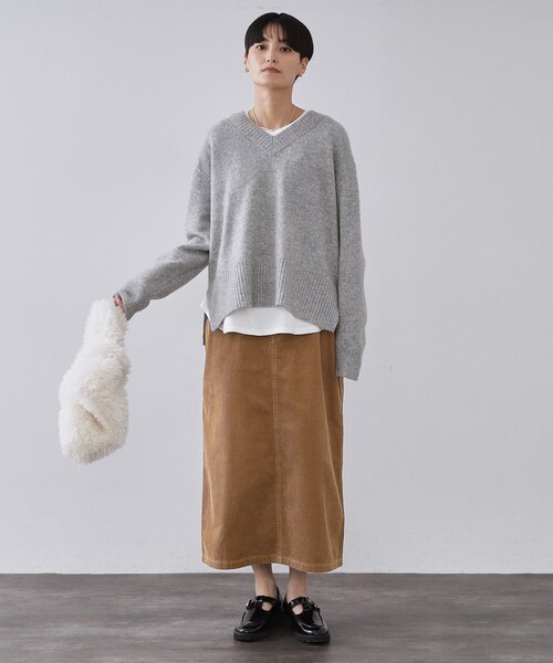OPAQUE.CLIP（オペークドットクリップ）の「コーデュロイナロースカート【洗濯機OK】（スカート・レディース・ライトブルー/ブラウン系/キャメル・38/40/42）」の6枚目の写真