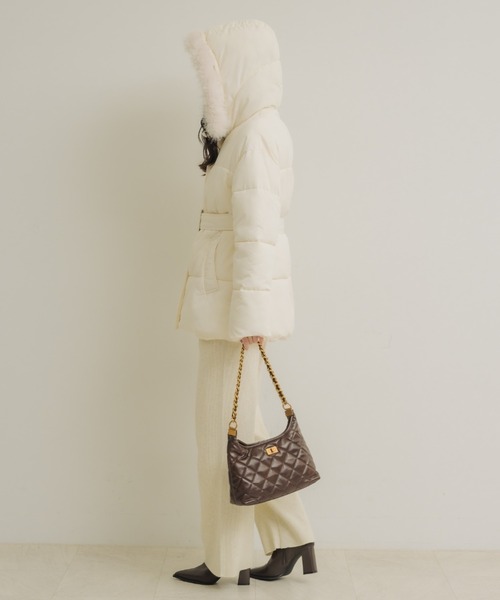 NEUNA（ヌナ）の「2wayキルティングダウンコート（ダウンジャケット/コート・レディース・アイボリー/ブラック・FREE）」の13枚目の写真