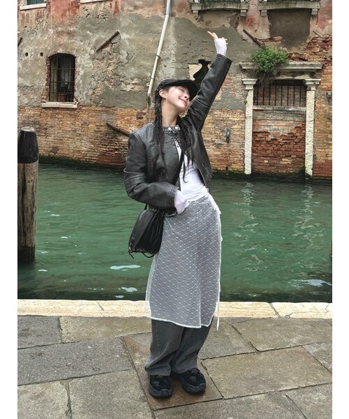 AVANDRESS(アバンドレス )の「BUCKLE WIDE DENIM PANTS GREY(デニムパンツ・レディース・その他・SMALL/MEDIUM/LARGE/X-LARGE)」の14枚目の写真