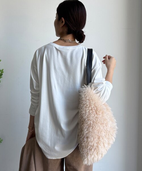 DouDou（ドゥドゥ）の「【WEB限定】ウォームルーズロンTEE（Tシャツ/カットソー・レディース・ブラック/オフホワイト/チャコールグレー/ブラウン・FREE）」の13枚目の写真