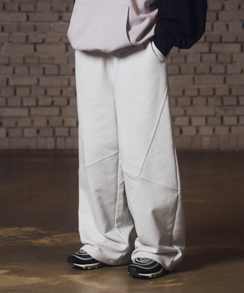 F.ILLUMINATE(フィルミネイト)の「ダズンセクション スウェットパンツ-グレー(スウェットパンツ・レディース・その他・LARGE/SMALL/MEDIUM)」の1枚目の写真
