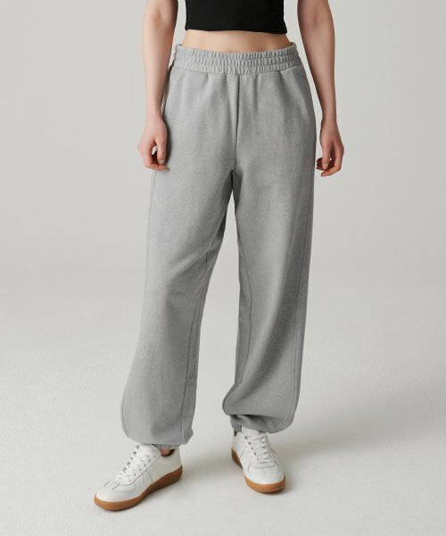 MUSINSA STANDARD WOMAN（ムシンサスタンダードウーマン）の「ウィメンズワイドスウェットパンツ[ミディアムグレー]（スウェットパンツ・レディース・その他・SMALL/MEDIUM/LARGE/X-SMALL）」の8枚目の写真