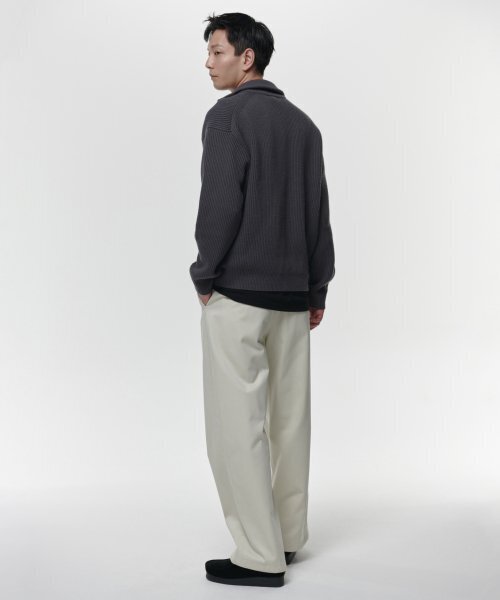MUSINSA STANDARD（ムシンサスタンダード）の「カーブドワイドチノパンツ[クリーム]（その他パンツ・メンズ・その他・40/38/33/26/27/28/29/42/36/34/32/30/31）」の4枚目の写真