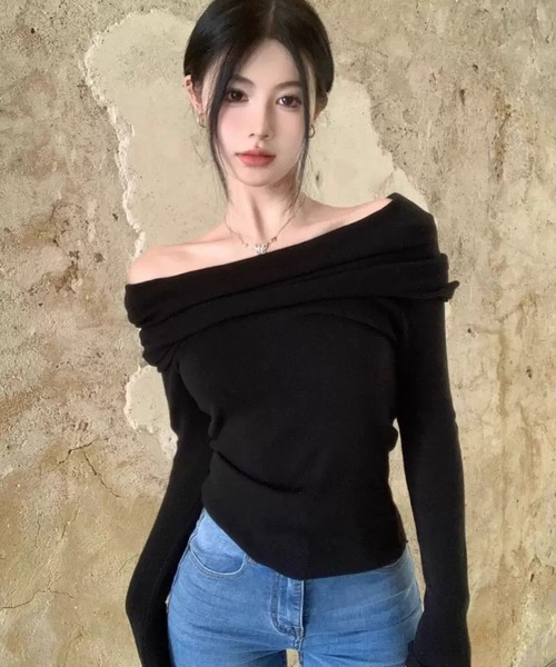 VIBGYOR(ヴィブジョー)の「【EIZZ/アイズ】オフショルダー ドレープデザイン ニットトップス(ニット/セーター・レディース・ピンク/レッド/オフホワイト/グレー/アイボリー/ブラック・FREE)」の21枚目の写真