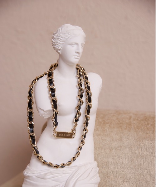 EIMY ISTOIRE（エイミーイストワール）の「K10ダイヤクロスネックレス