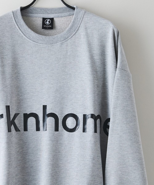 brknhome(ブロークンホーム)の「【BRKNHOME/ブロークンホーム】ブランドロゴ プリント スウェットトレーナー(スウェット・メンズ・杢グレー/ブラック・MEDIUM/LARGE)」の2枚目の写真