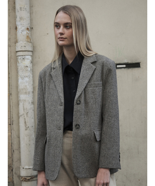 ANOETIC(アノエティック)の「CLASSIC WOOL TAILORED JACKET_GREY(テーラードジャケット・レディース・グレー・FREE)」の3枚目の写真