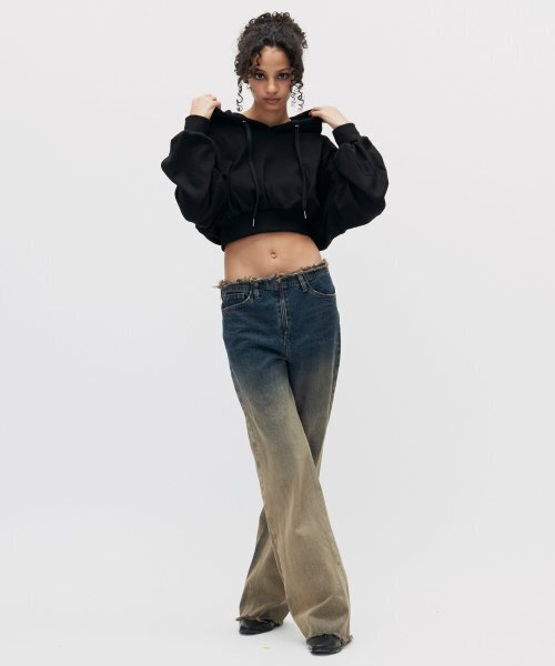 SETSETSET(セットセットセット)の「GRADATION STANDARD FIT DENIM PANTS BLUE(デニムパンツ・レディース・その他・MEDIUM)」の4枚目の写真