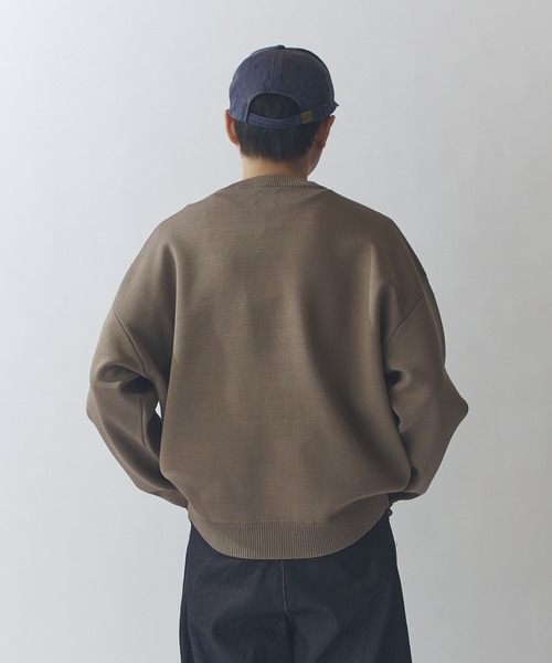 Lui's（ルイス）の「VISミラノリブクルーネックニット（ニット/セーター・メンズ・モカ/ネイビー/ブラック・S/M）」の12枚目の写真