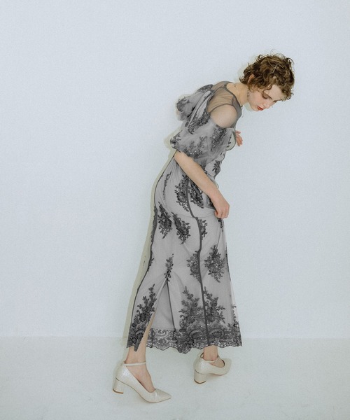 Embroidered sheer dress（ドレス）｜et.UNiVER（エトユニベール）の