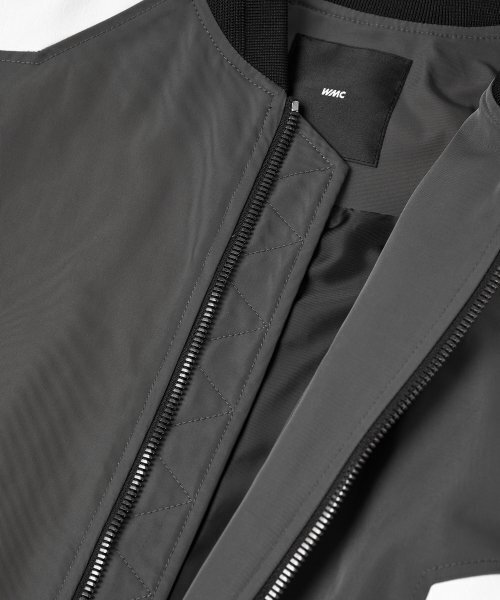 WMC(ダブリューエムシー)の「レーシングインシジョンブルゾンジャンパー_GREY(ブルゾン・メンズ・グレー・LARGE/X-LARGE)」の2枚目の写真