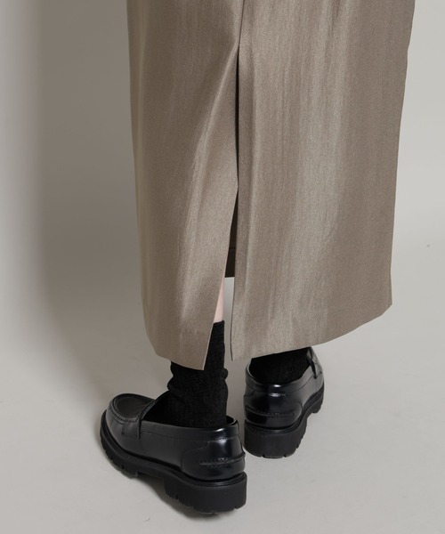 ブライトツイルサテンタイトスカート（スカート）｜NANO universe