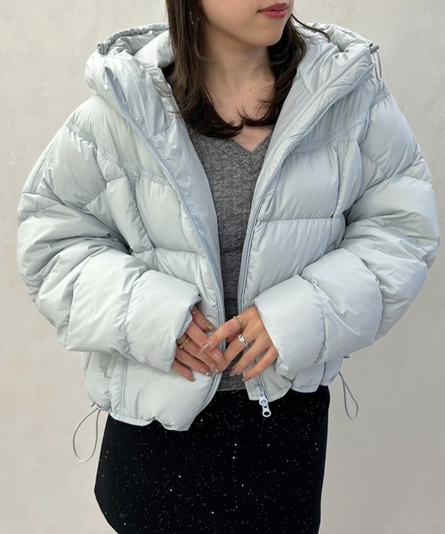MISCH MASCH（ミッシュマッシュ）の「一部店舗限定 【美バランス】フードショートダウン（ダウンジャケット/コート・レディース・ブラウン/アイボリー/ブルー・ﾌﾘ-）」の9枚目の写真