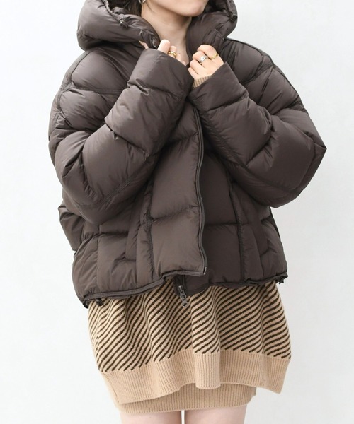 MISCH MASCH（ミッシュマッシュ）の「一部店舗限定 【美バランス】フードショートダウン（ダウンジャケット/コート・レディース・ブラウン/アイボリー/ブルー・ﾌﾘ-）」の4枚目の写真