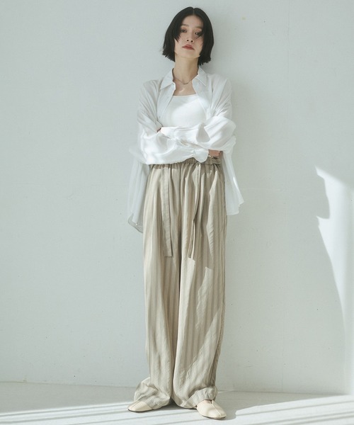 hunch（ハンチ）の「テンセルデニム 製品染め オーバーサイズ シャツ（シャツ/ブラウス・レディース・ベビーピンク/オフホワイト/グレー/ライトインディゴブルー/インディゴブルー・FREE）」の20枚目の写真