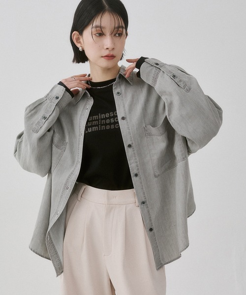 hunch（ハンチ）の「テンセルデニム 製品染め オーバーサイズ シャツ（シャツ/ブラウス・レディース・ベビーピンク/オフホワイト/グレー/ライトインディゴブルー/インディゴブルー・FREE）」の7枚目の写真