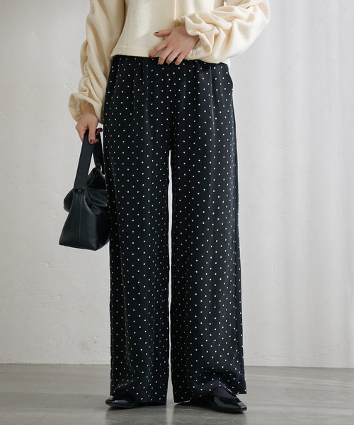 IENA(イエナ)の「IPEKERフィブリルドットプリントパンツ(その他パンツ・レディース・ブラック・34/36/38/40)」の3枚目の写真