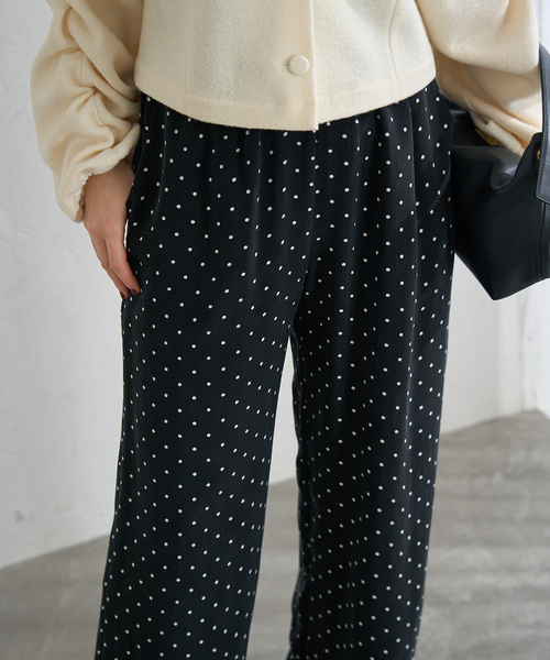 IENA(イエナ)の「IPEKERフィブリルドットプリントパンツ(その他パンツ・レディース・ブラック・34/36/38/40)」の6枚目の写真