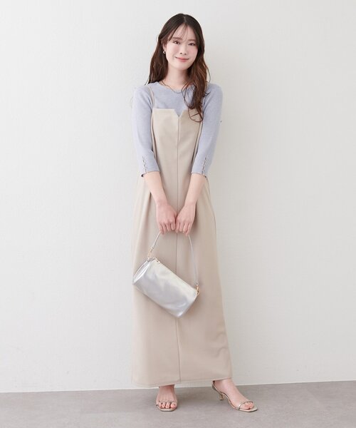 natural couture(ナチュラルクチュール)の「【1/1~4限定受注販売】〈mizumami〉リボンチャーム5分袖ニット(ニット/セーター・レディース・アイボリー/イエロー/ピンク/ブルー/ネイビー/ブラック・FREE)」の9枚目の写真