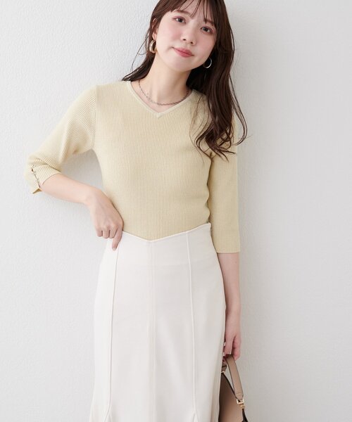 natural couture(ナチュラルクチュール)の「【1/1~4限定受注販売】〈mizumami〉リボンチャーム5分袖ニット(ニット/セーター・レディース・アイボリー/イエロー/ピンク/ブルー/ネイビー/ブラック・FREE)」の20枚目の写真