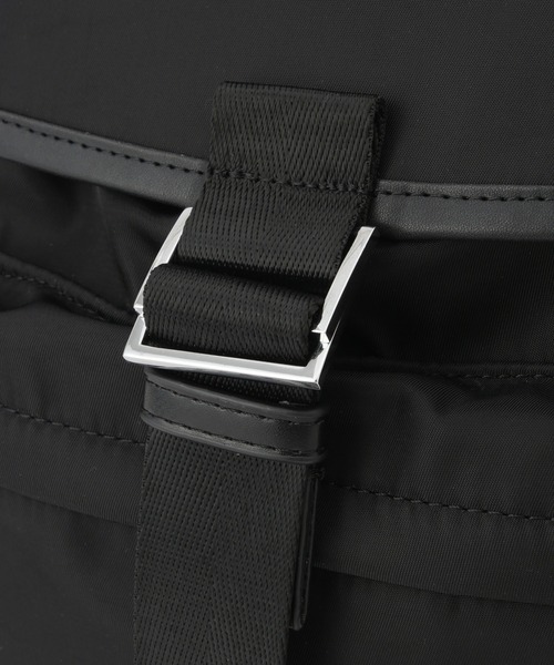 ADAM ET ROPE'（アダムエロペ）の「フラップベルトミディアムリュック（バックパック/リュック・レディース・ブラック・FREE）」の10枚目の写真