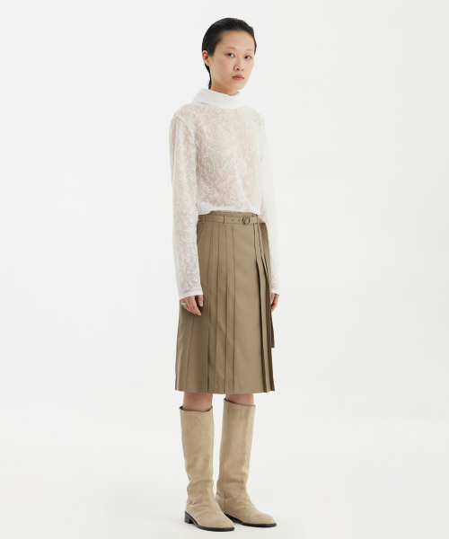 YOUTH(ユース)の「Turtleneck Blouse - White(シャツ/ブラウス・レディース・その他・S/M)」の4枚目の写真