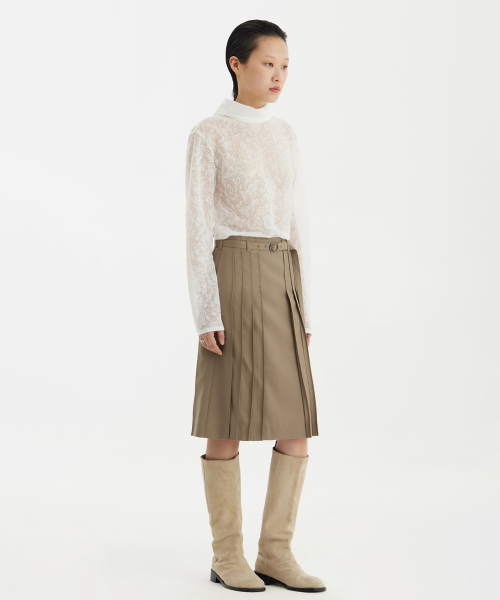 YOUTH(ユース)の「Turtleneck Blouse - White(シャツ/ブラウス・レディース・その他・S/M)」の6枚目の写真