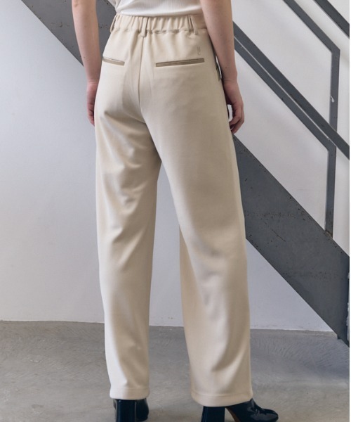 Muel Chic(ミュエルシック)の「Liora Jersey pants リオラジャージパンツ(その他パンツ・レディース・ブラック/ネイビー/アイボリー・SMALL/MEDIUM)」の18枚目の写真