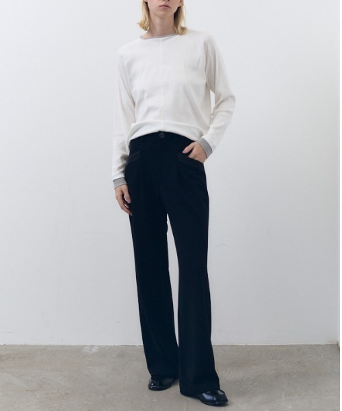 Muel Chic(ミュエルシック)の「Liora Jersey pants リオラジャージパンツ(その他パンツ・レディース・ブラック/ネイビー/アイボリー・SMALL/MEDIUM)」の4枚目の写真