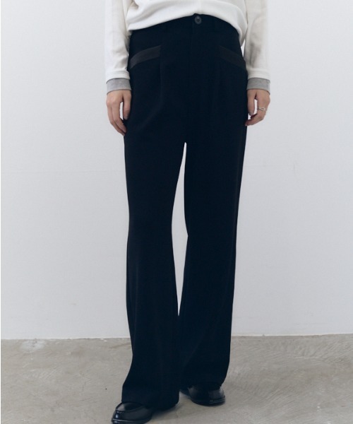 Muel Chic(ミュエルシック)の「Liora Jersey pants リオラジャージパンツ(その他パンツ・レディース・ブラック/ネイビー/アイボリー・SMALL/MEDIUM)」の5枚目の写真