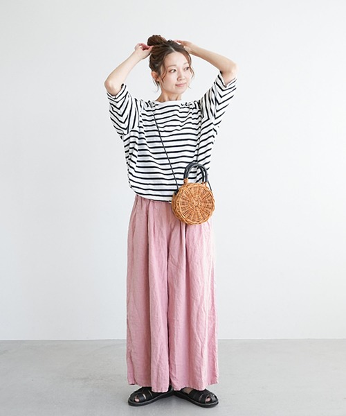 SOLAMONAT(ソラモナ)の「パフ天竺 裾紐ボーダー5分袖プルーオーバー(Tシャツ/カットソー・レディース・ホワイト×ブラック/ブラック×ホワイト/ホワイト×グレー/グレー×ホワイト・FREE)」の6枚目の写真