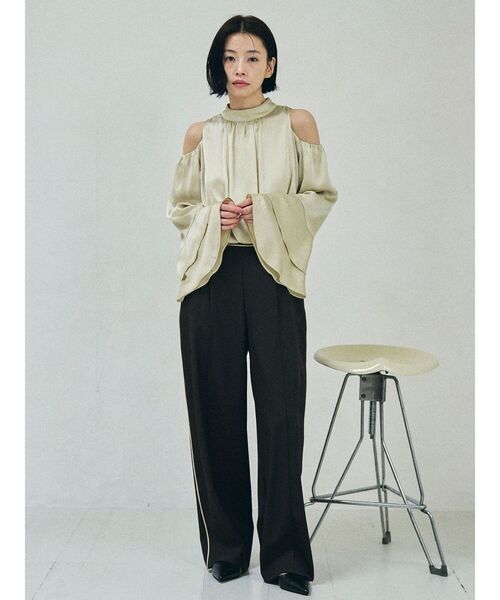 LAGUNAMOON（ラグナムーン）の「バイカラーパイピングパンツ（その他パンツ・レディース・ブラウン/ベージュ・MEDIUM/SMALL）」の6枚目の写真